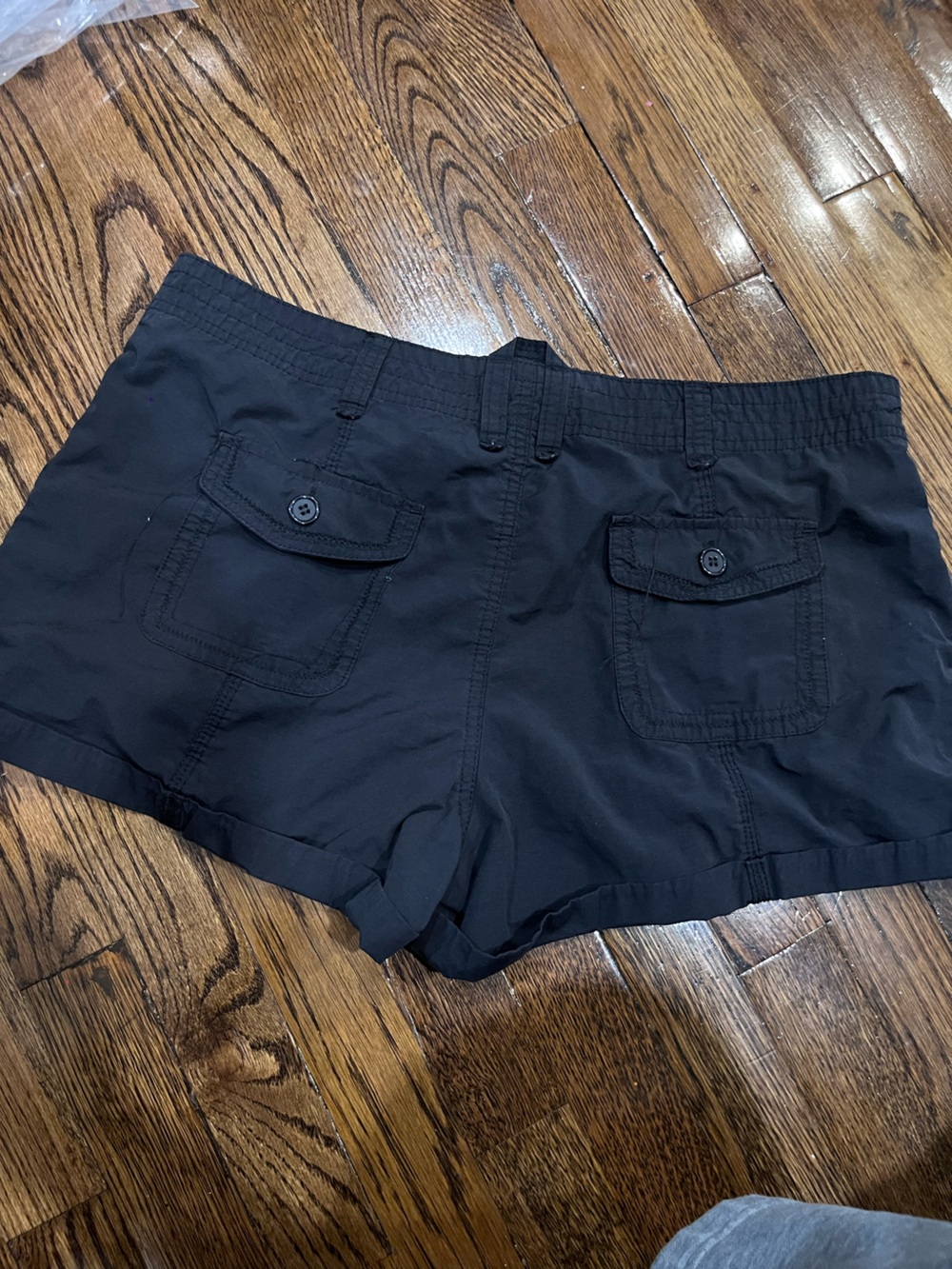 Black Casual Cargo Button-Detail Shorts - Picture 2 of 4
